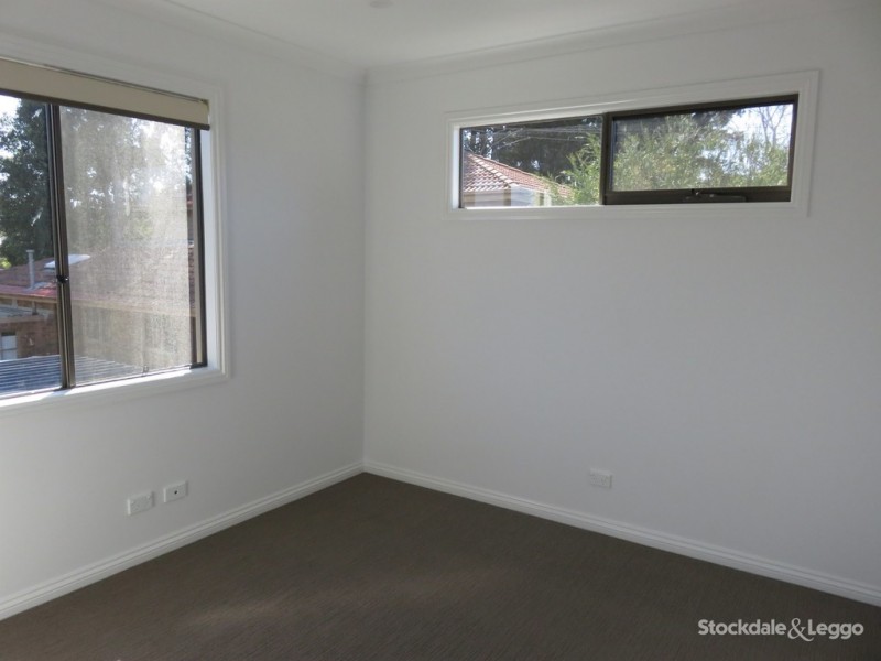 2/133 Mount Pleasant Road, Forest Hill VIC 3131