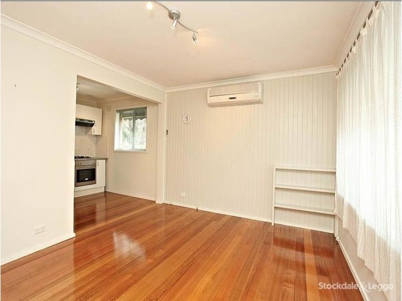 1/14 Bessazile Avenue, Forest Hill VIC 3131