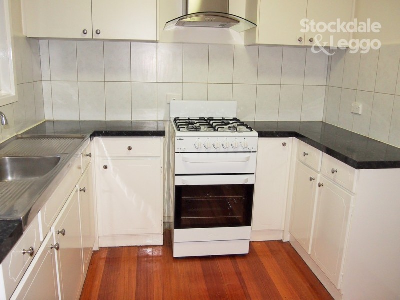 4/26 Wolseley Crescent, Blackburn VIC 3130