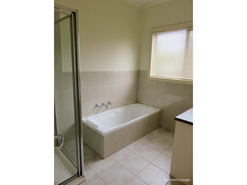 1/166 Wantirna Road, Ringwood VIC 3134