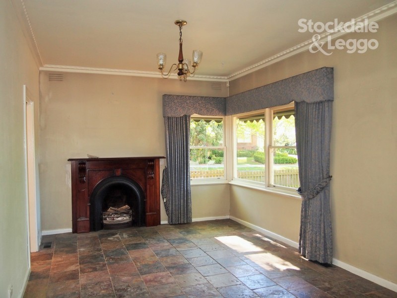 5 Boyd Street, Blackburn South VIC 3130
