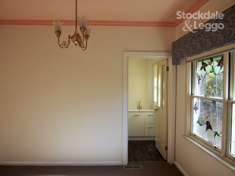 5 Boyd Street, Blackburn South VIC 3130