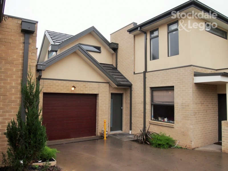 2/22 Bass Street, Box Hill VIC 3128