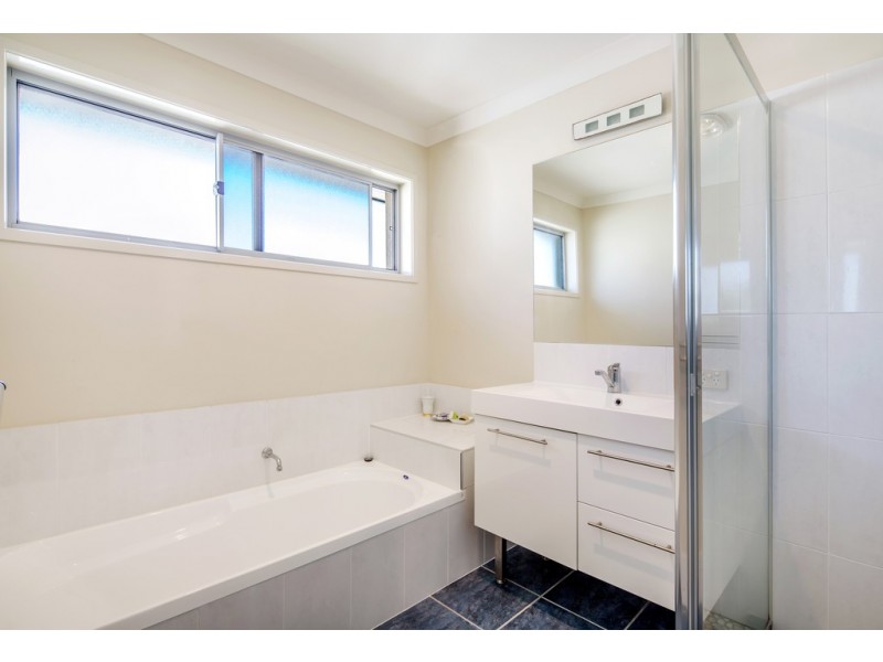 24 Brentwood Avenue, Mooloolaba QLD 4557
