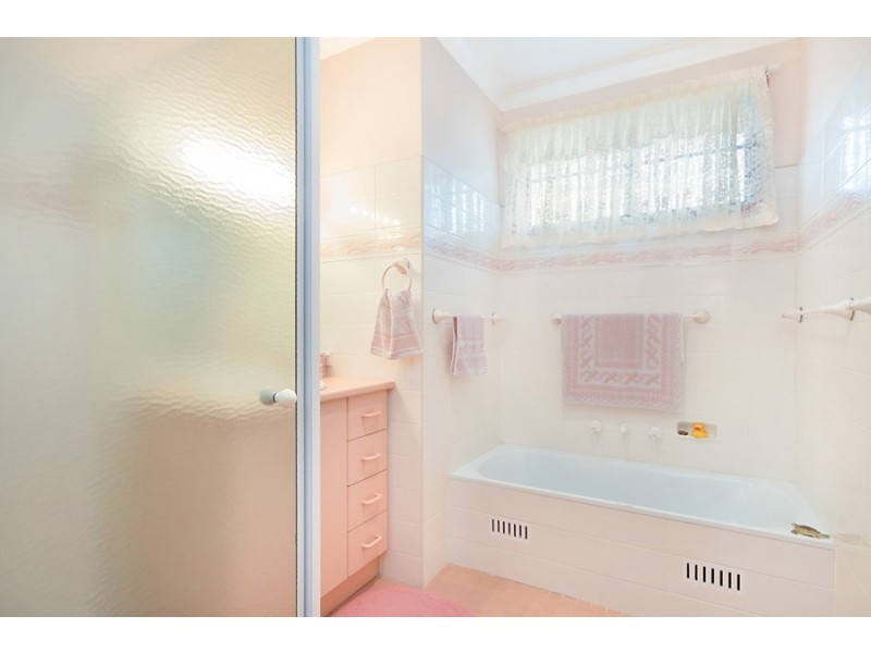 112 Dangerfield Drive, Elermore Vale NSW 2287