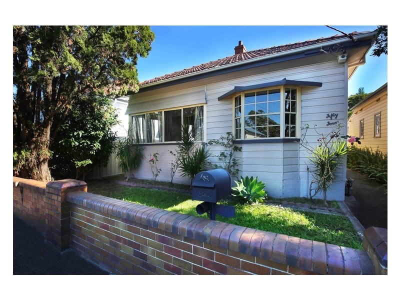 54 Kerr Street, Mayfield NSW 2304