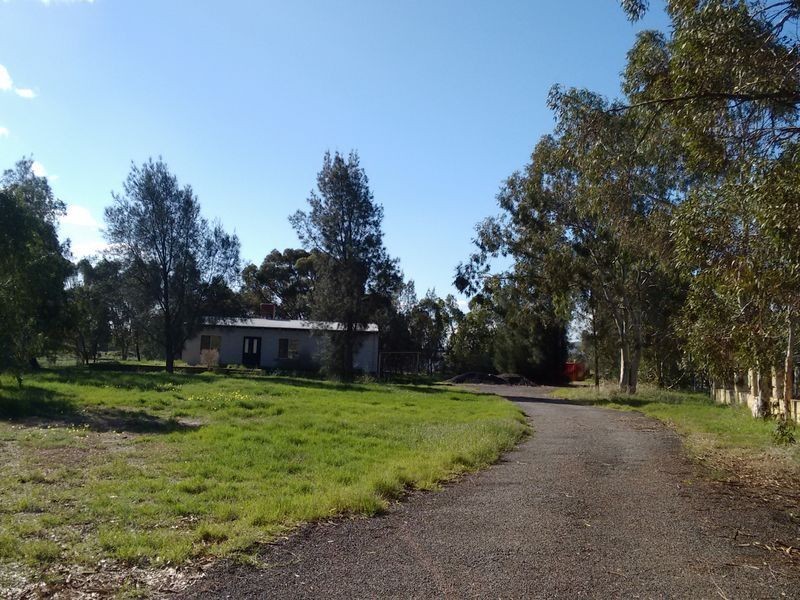 396 Bickley Road, Kenwick WA 6107
