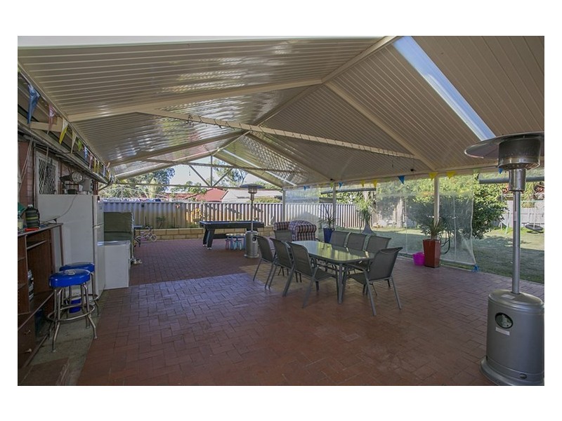 12 Bernice Way, Thornlie WA 6108