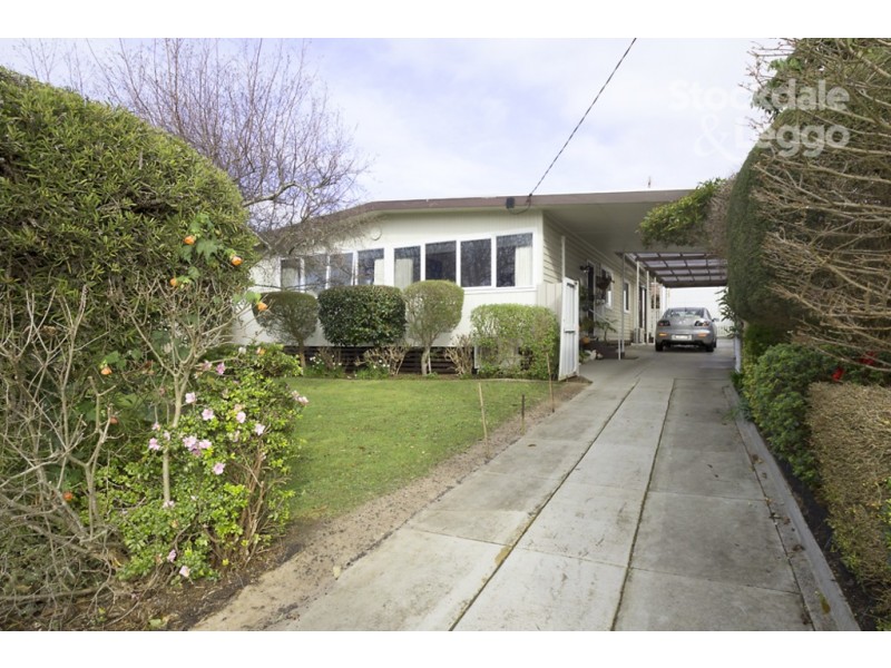 22 Blackmore Avenue, Leongatha VIC 3953