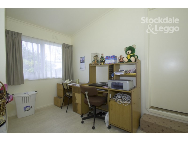 22 Blackmore Avenue, Leongatha VIC 3953