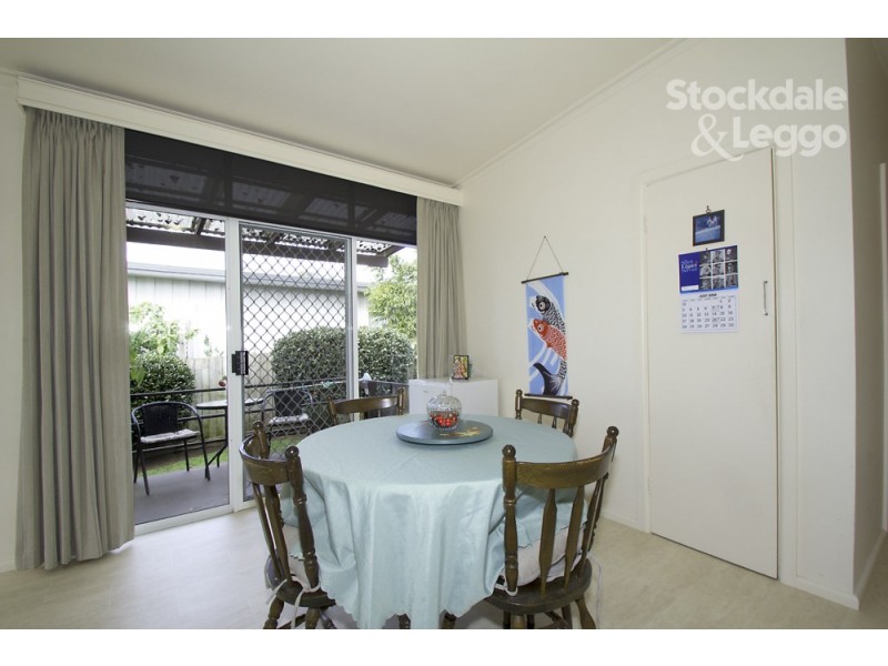 22 Blackmore Avenue, Leongatha VIC 3953