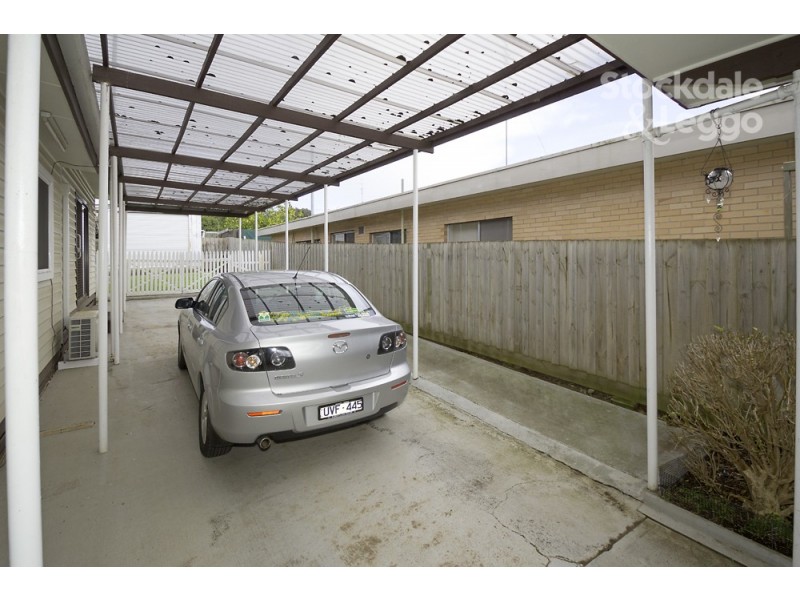 22 Blackmore Avenue, Leongatha VIC 3953