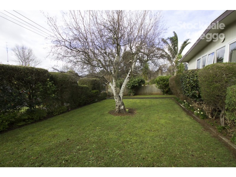 22 Blackmore Avenue, Leongatha VIC 3953