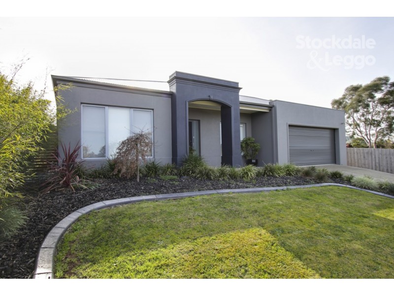 17 Veronica Court, Leongatha VIC 3953