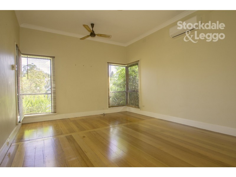 30 Jeffrey Street, Leongatha VIC 3953