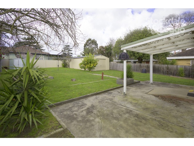 30 Jeffrey Street, Leongatha VIC 3953