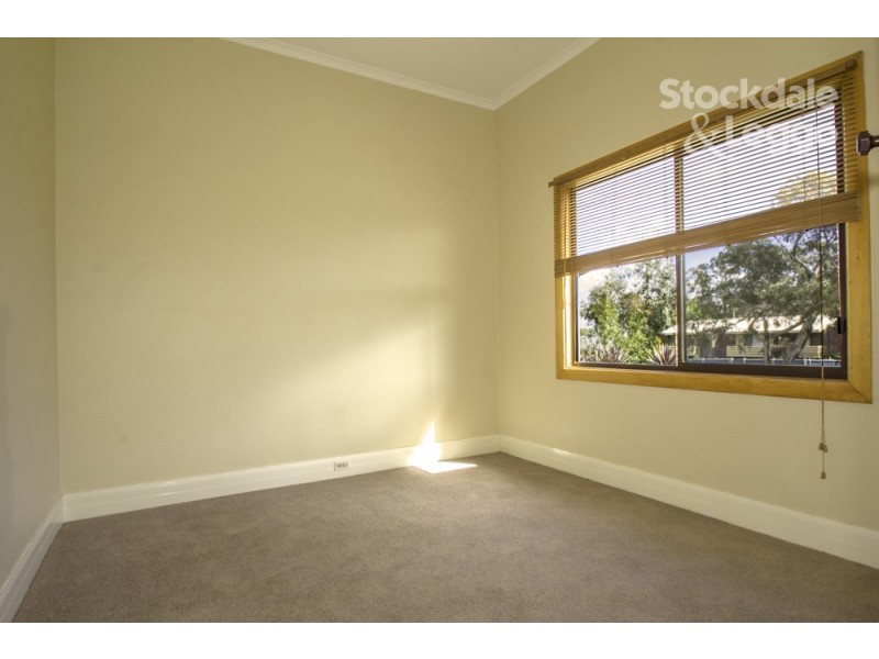 30 Jeffrey Street, Leongatha VIC 3953