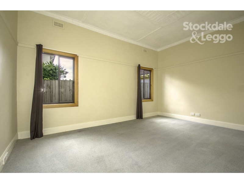 30 Jeffrey Street, Leongatha VIC 3953