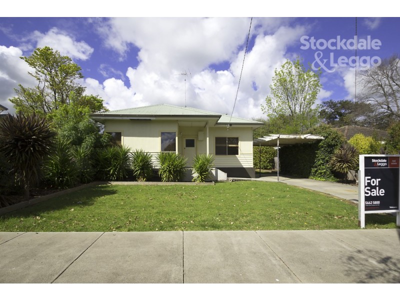 30 Jeffrey Street, Leongatha VIC 3953