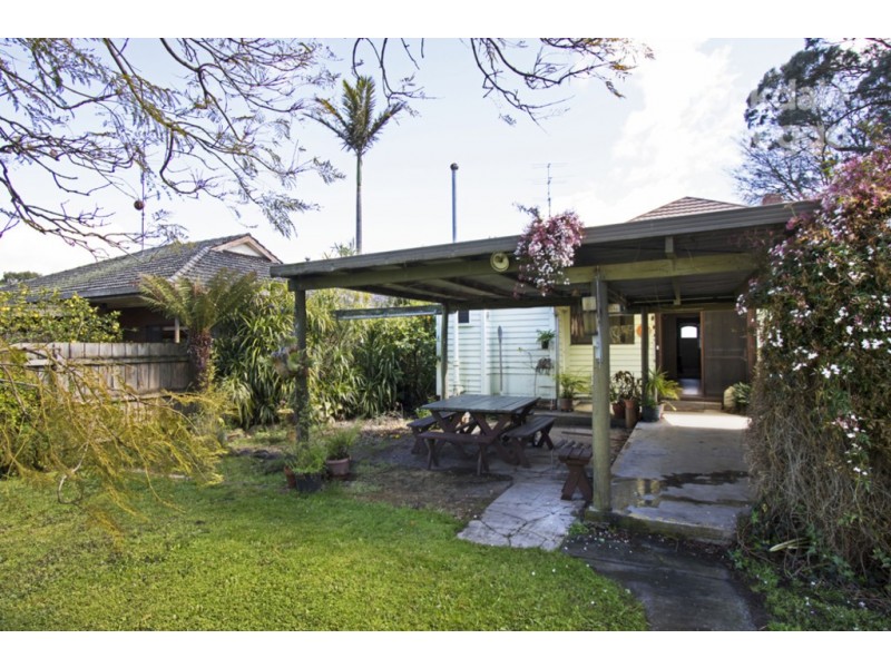 14 Ogilvy Street, Leongatha VIC 3953