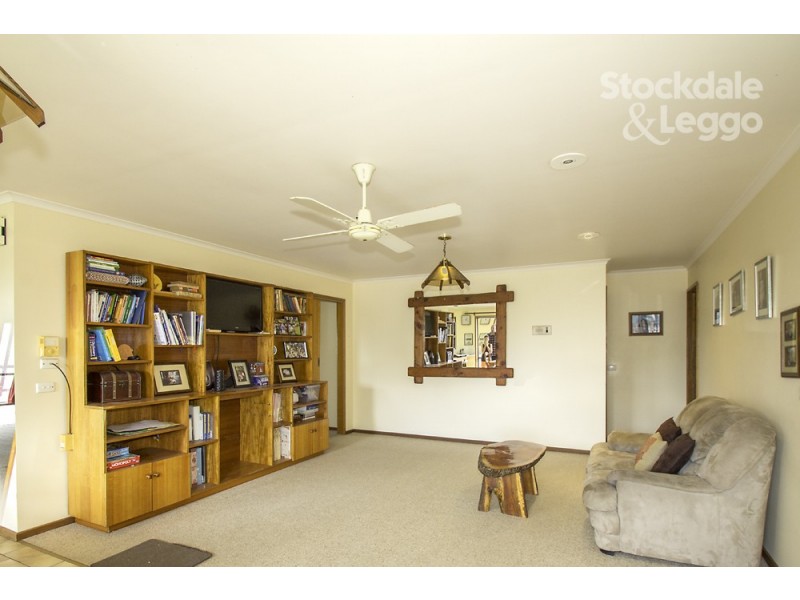 19 Lee Parade, Leongatha VIC 3953