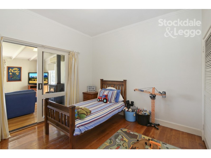 30 Hydes Road, Koorooman VIC 3953