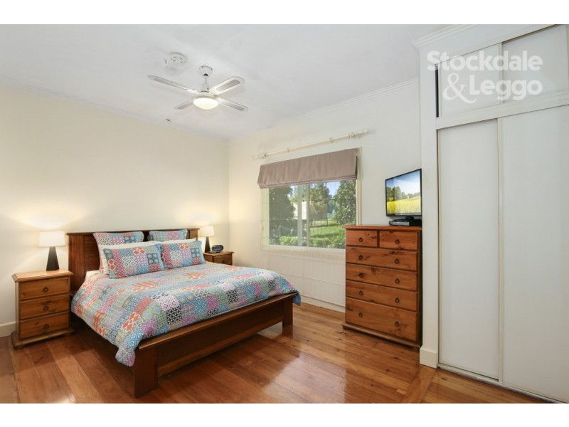 30 Hydes Road, Koorooman VIC 3953