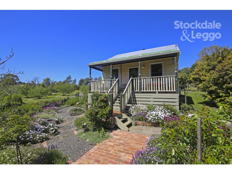 30 Hydes Road, Koorooman VIC 3953
