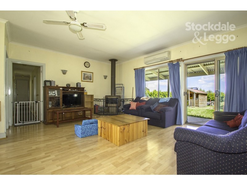 8 Ditchley Court, Leongatha VIC 3953