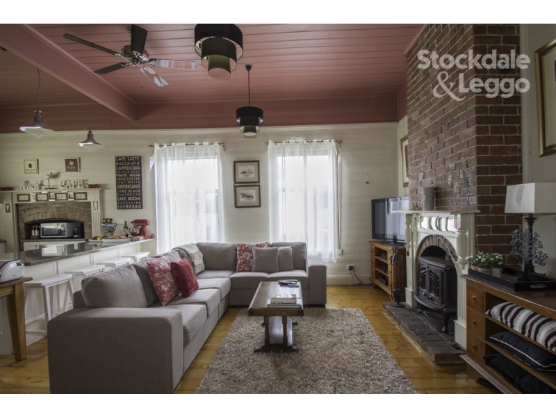 11 Warragul Road, Korumburra VIC 3950