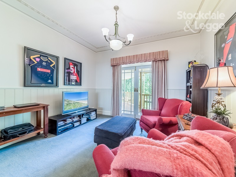 10 Louise Simon Court, Leongatha VIC 3953