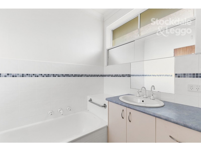 90 Mccartin Street, Leongatha VIC 3953