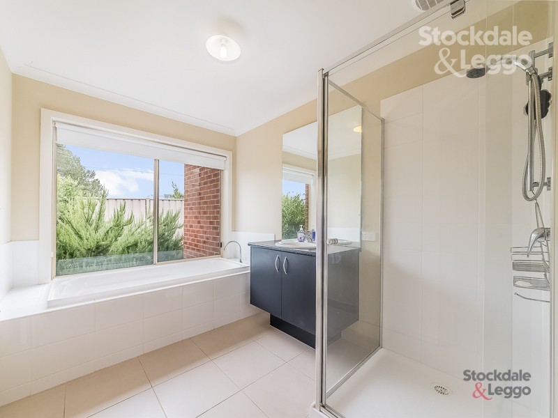 2 Parkside Close, Leongatha VIC 3953
