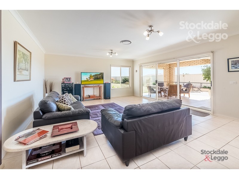 17 Eleanor Court, Leongatha VIC 3953