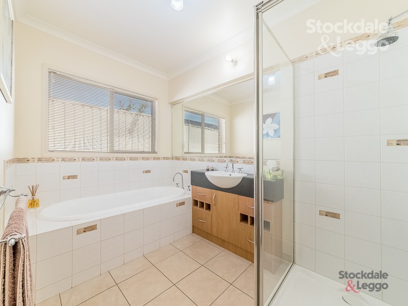 17 Eleanor Court, Leongatha VIC 3953