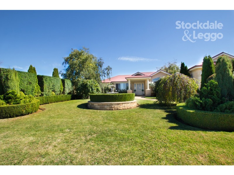 6 Carr Avenue, Leongatha VIC 3953