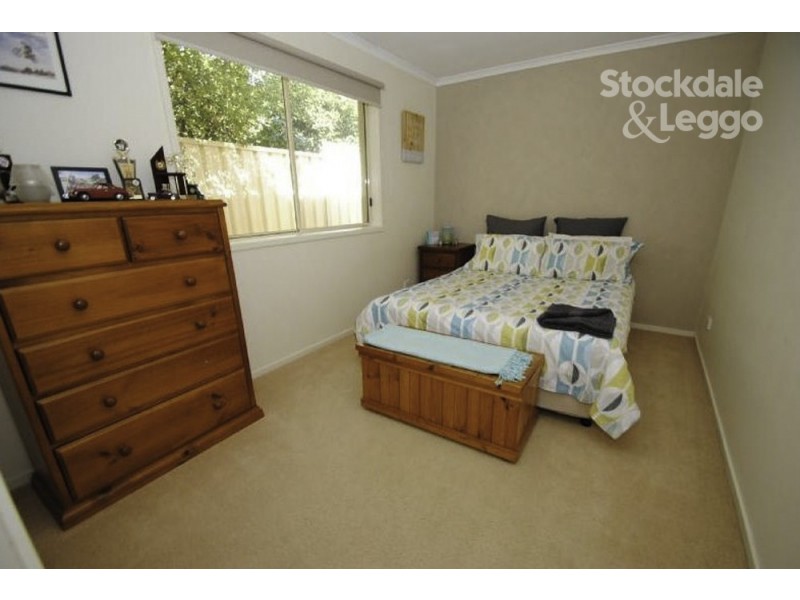 6 Carr Avenue, Leongatha VIC 3953