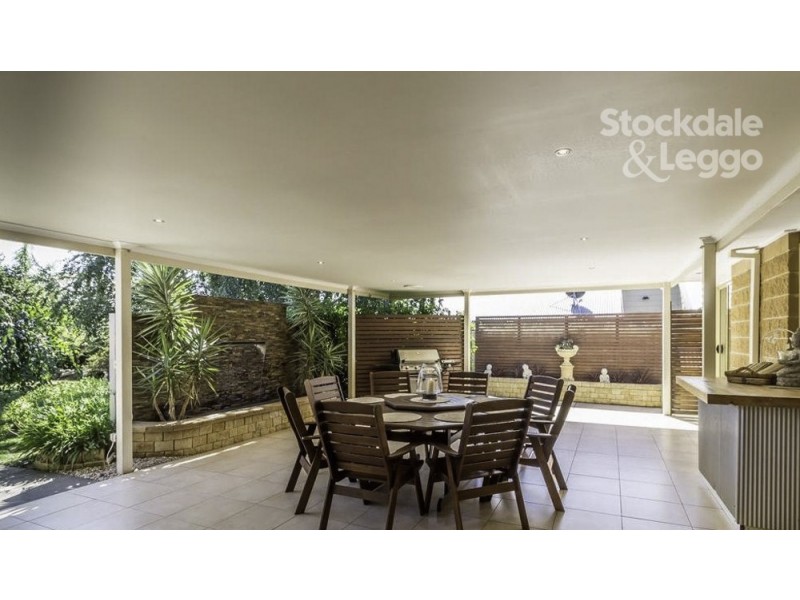 6 Carr Avenue, Leongatha VIC 3953