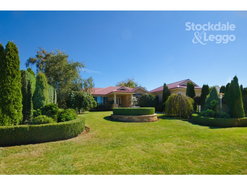 6 Carr Avenue, Leongatha VIC 3953