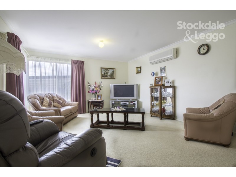 2/28 Roughead Street, Leongatha VIC 3953