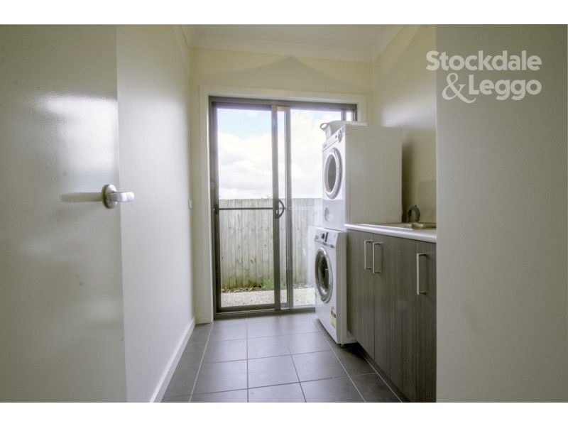 10B Shingler Street, Leongatha VIC 3953