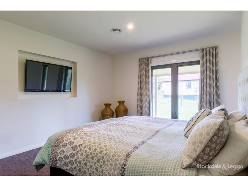 11 Elmores Road, Korumburra VIC 3950