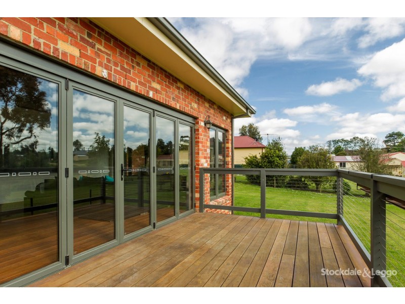 11 Elmores Road, Korumburra VIC 3950