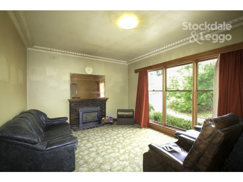 9 Jeffrey Street, Leongatha VIC 3953