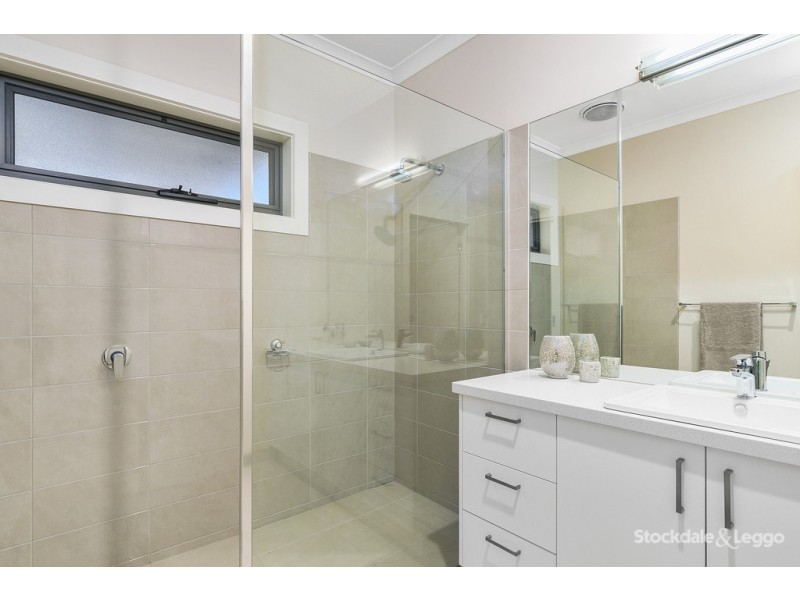 13 Wallaby Drive, Koonwarra VIC 3954