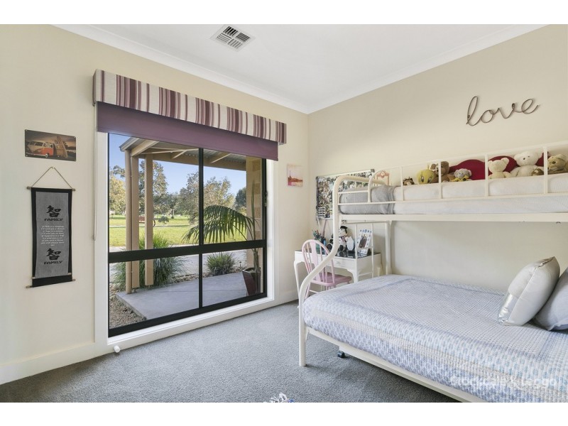 13 Wallaby Drive, Koonwarra VIC 3954