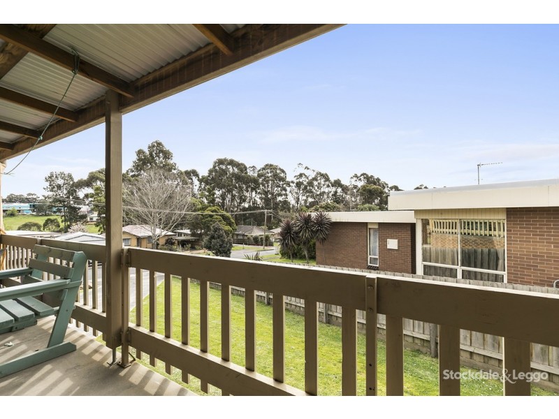 16 Mary Rogers Crescent, Leongatha VIC 3953
