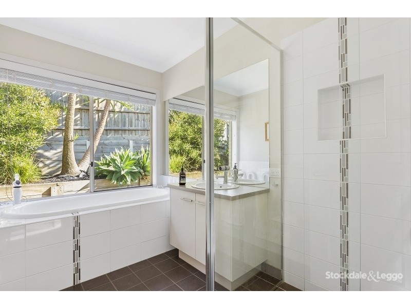 17 Higg Street, Leongatha VIC 3953