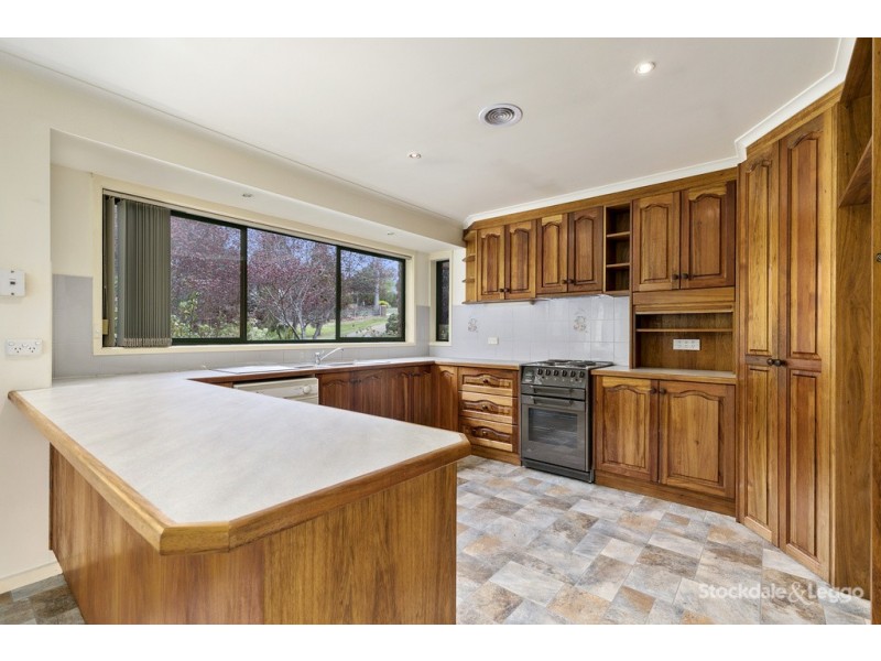 33 Callaway Crescent, Leongatha VIC 3953