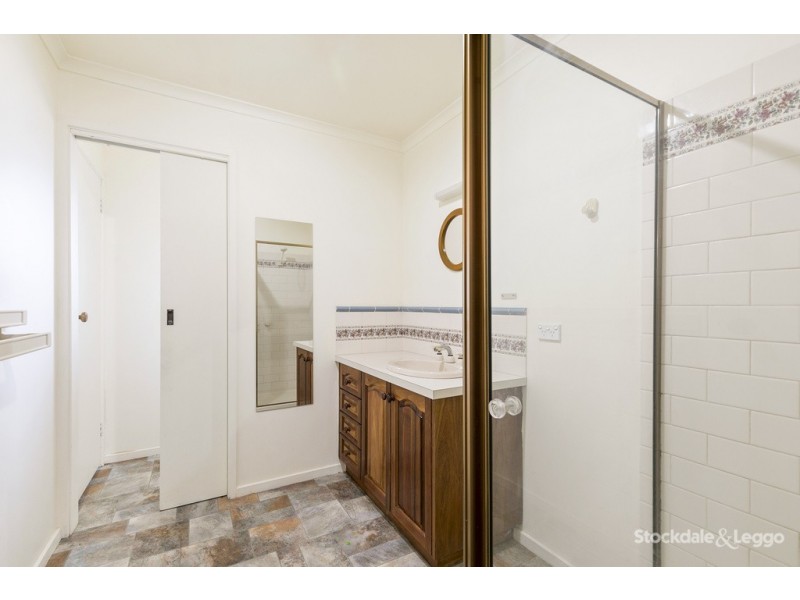 33 Callaway Crescent, Leongatha VIC 3953